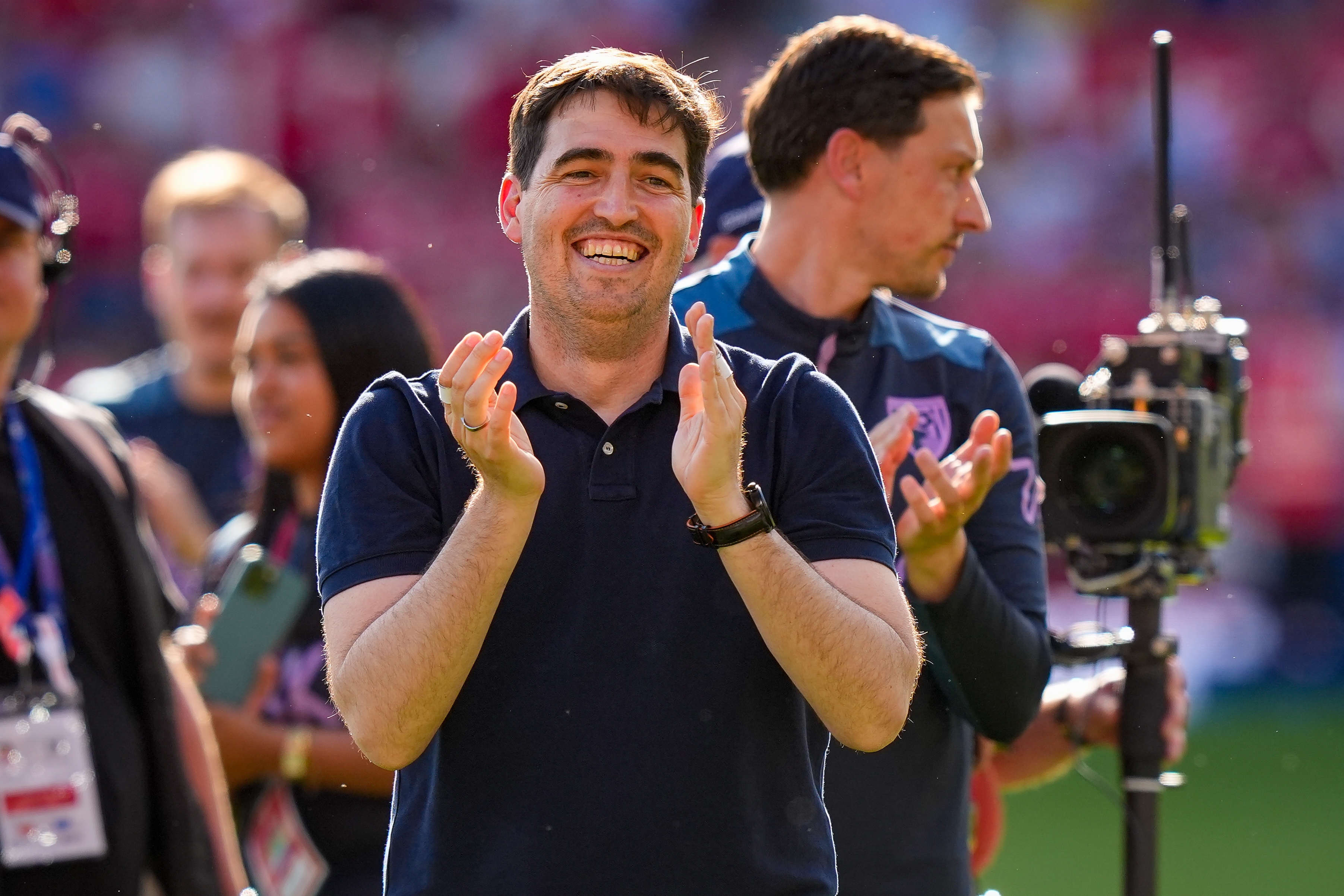 罗马诺：伊劳拉仅差合同细节，利物浦新帅即将敲定