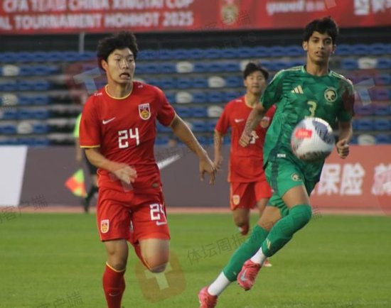 何思凡挑射帅惟浩绝杀 U16国足2-1沙特开门红 何思凡挑射帅惟浩绝杀 U16国足2-1沙特开门红