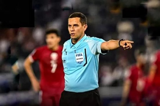 FIFA裁判暗藏玄机:乌兹别克主裁三赴雅加达执法国足生死战 FIFA裁判暗藏玄机:乌兹别克主裁三赴雅加达执法国足生死战