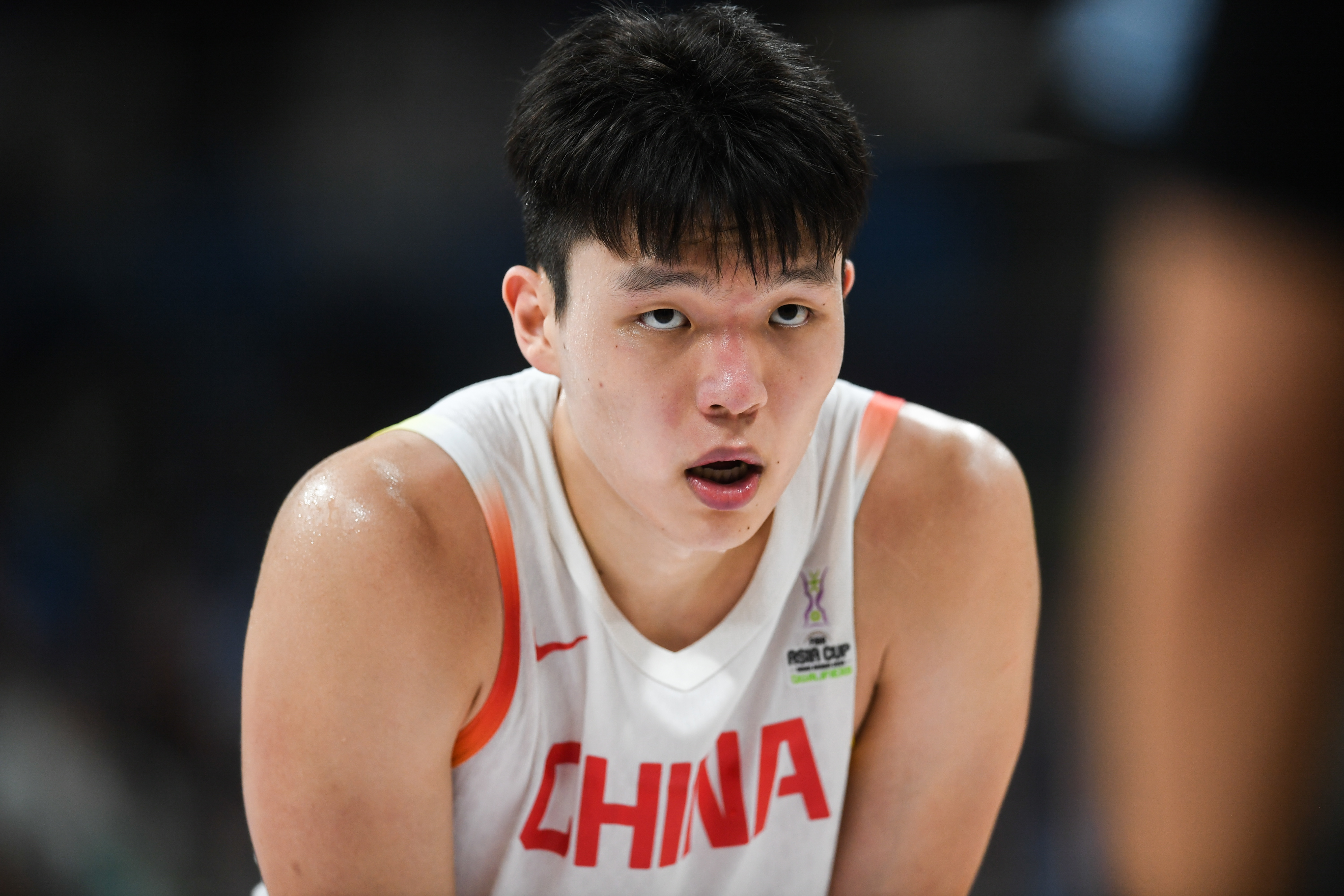 杨瀚森赴国家队报到前加练:调整状态迎战世界杯预选赛 杨瀚森赴国家队报到前加练:调整状态迎战世界杯预选赛