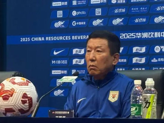 崔康熙:四轮不败必须终结 整体防守限制王钰栋左路冲击 崔康熙:四轮不败必须终结 整体防守限制王钰栋左路冲击