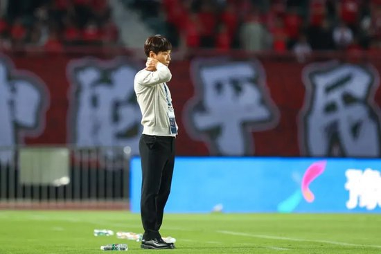 南基一正式解约 河南火速签下葡帅拉莫斯 南基一正式解约 河南火速签下葡帅拉莫斯