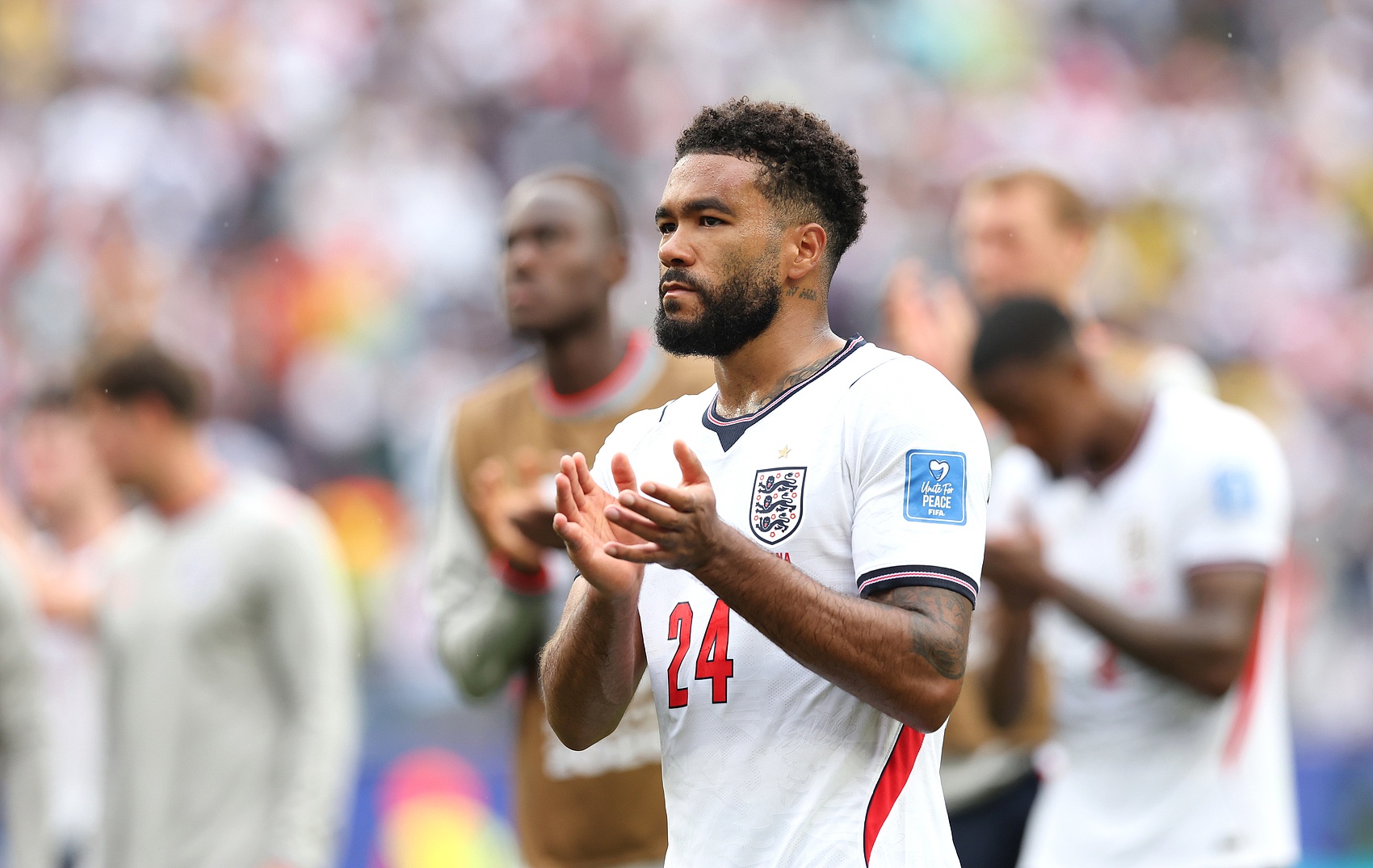 英格兰双将缺席训练：詹姆斯出战巴拿马成疑，赖斯黄牌危机