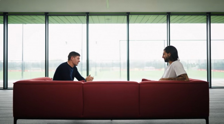 早报:奇迹Queen!郑钦文连场让五追七进8强 欧冠明天开打 早报:奇迹Queen!郑钦文连场让五追七进8强 欧冠明天开打